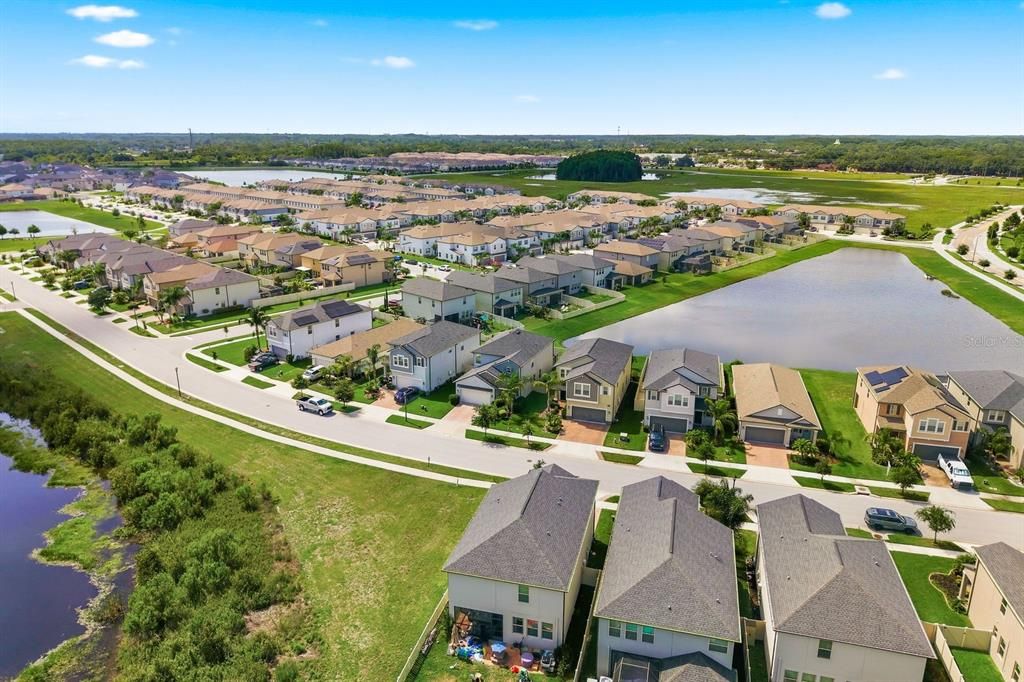 For Sale: $499,999 (5 beds, 3 baths, 2466 Square Feet)