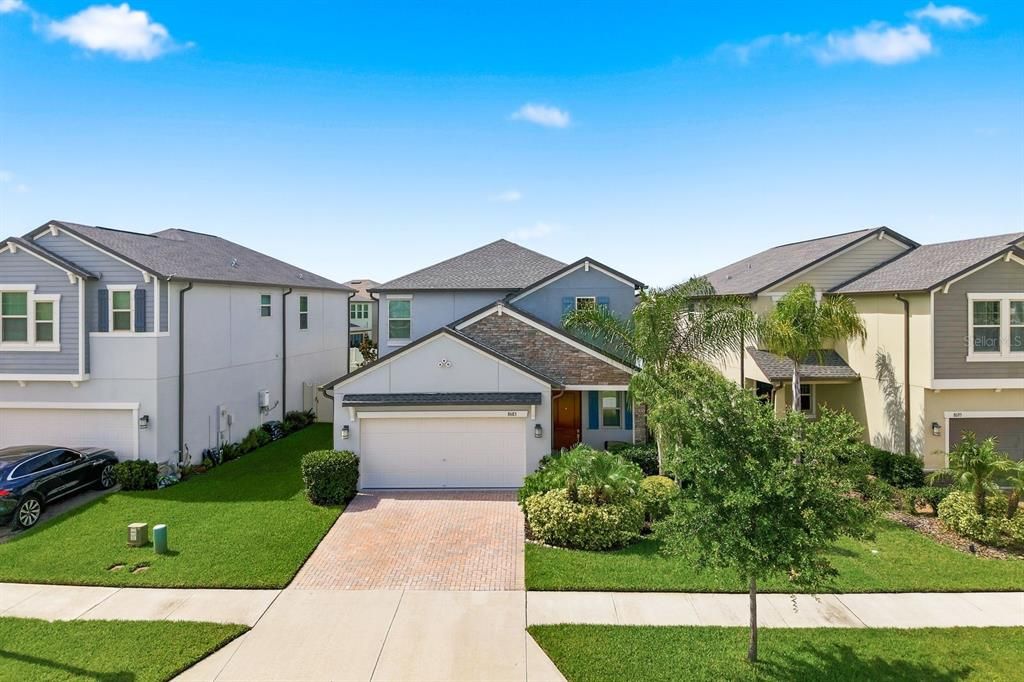 For Sale: $499,999 (5 beds, 3 baths, 2466 Square Feet)