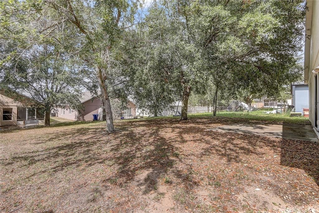 For Sale: $320,000 (4 beds, 2 baths, 1808 Square Feet)