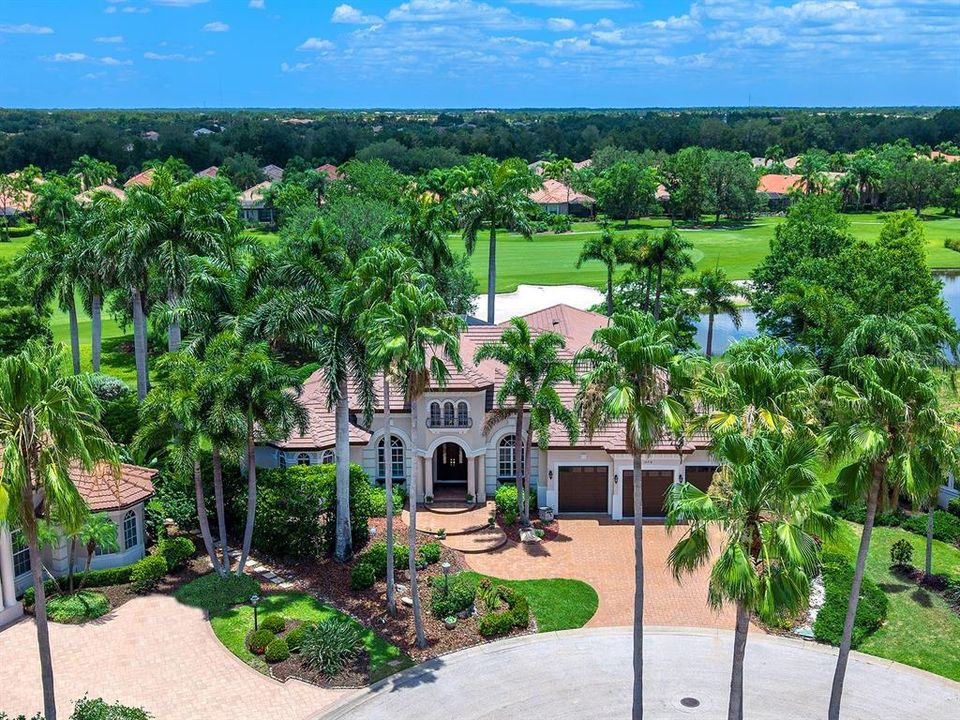 For Sale: $2,195,000 (3 beds, 3 baths, 3718 Square Feet)
