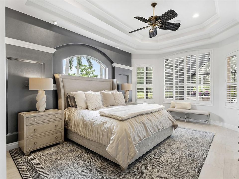 For Sale: $2,195,000 (3 beds, 3 baths, 3718 Square Feet)