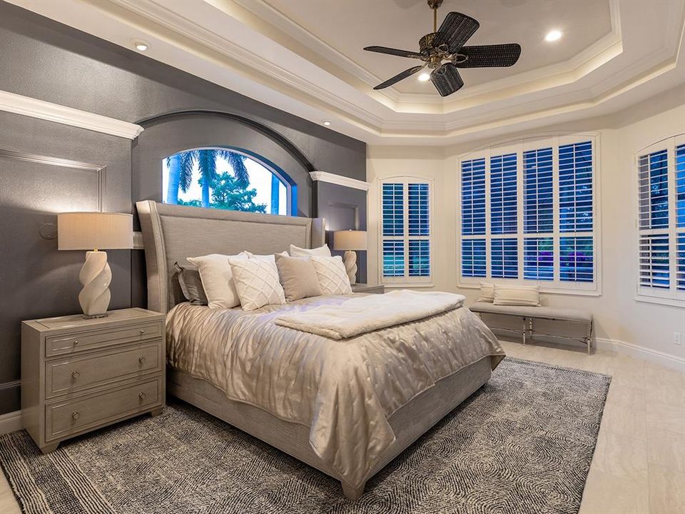 For Sale: $2,195,000 (3 beds, 3 baths, 3718 Square Feet)