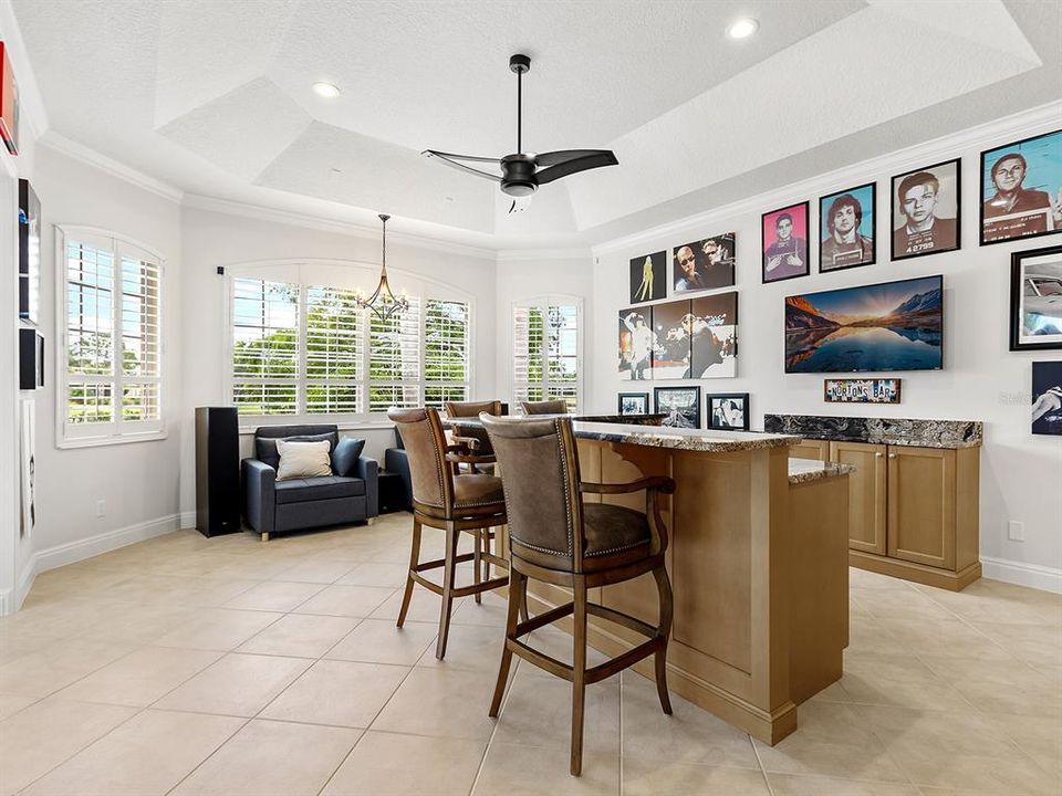 For Sale: $2,195,000 (3 beds, 3 baths, 3718 Square Feet)