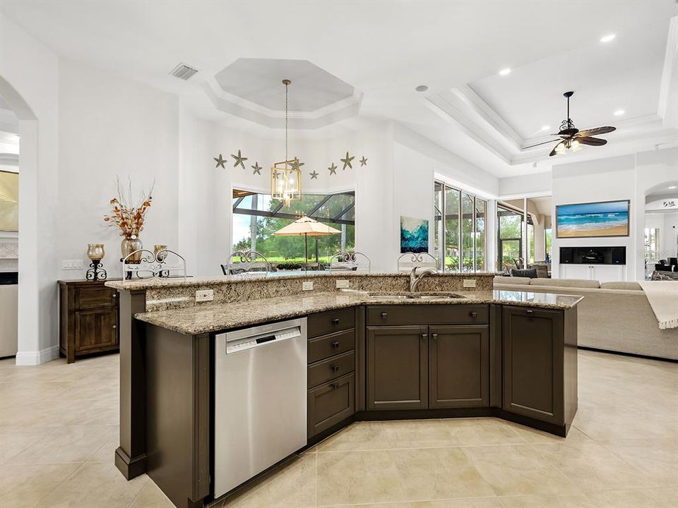 For Sale: $2,195,000 (3 beds, 3 baths, 3718 Square Feet)