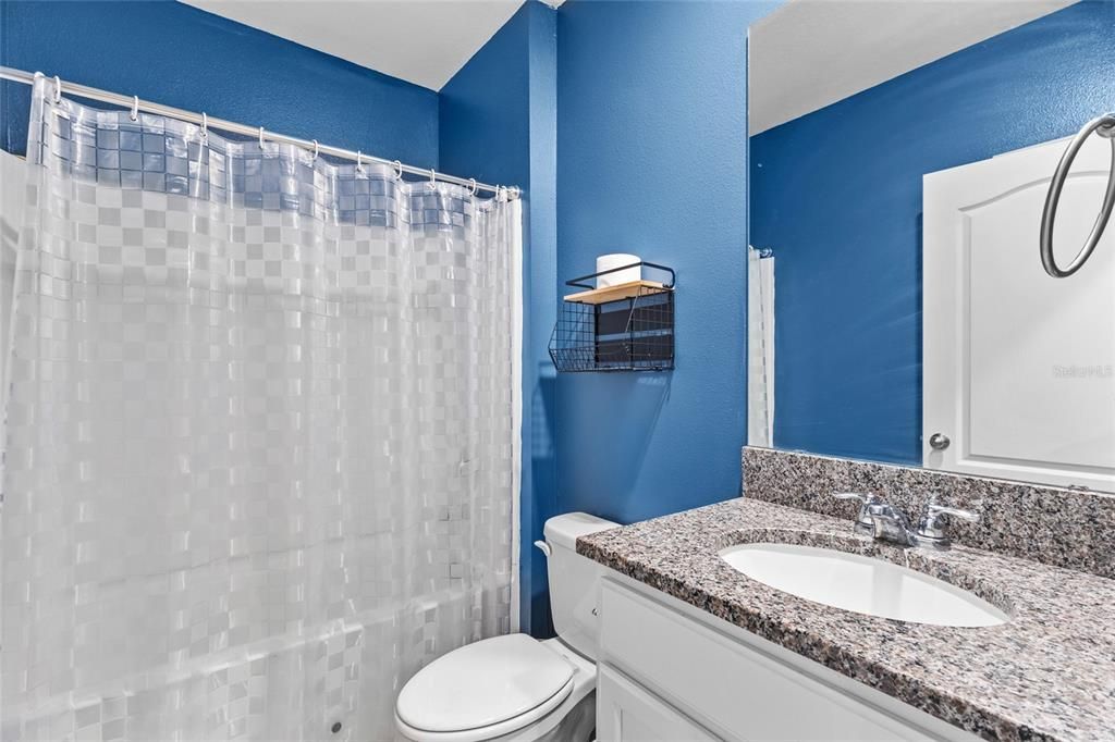 For Sale: $315,000 (3 beds, 2 baths, 1671 Square Feet)