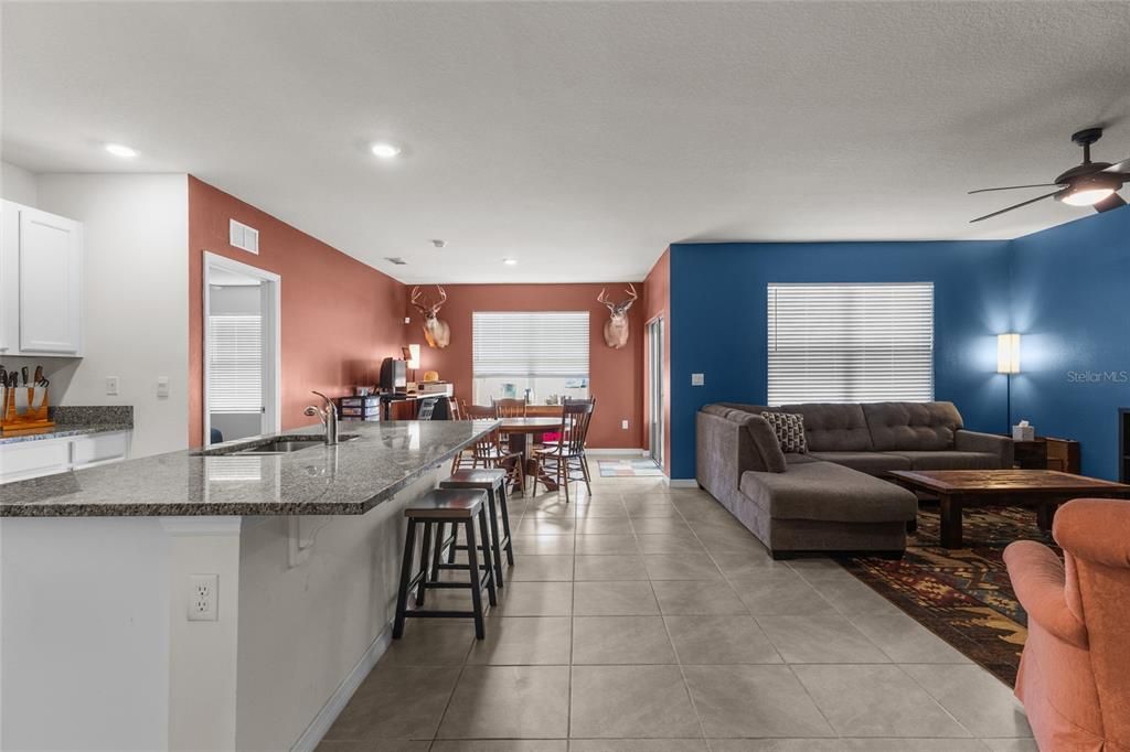 For Sale: $315,000 (3 beds, 2 baths, 1671 Square Feet)