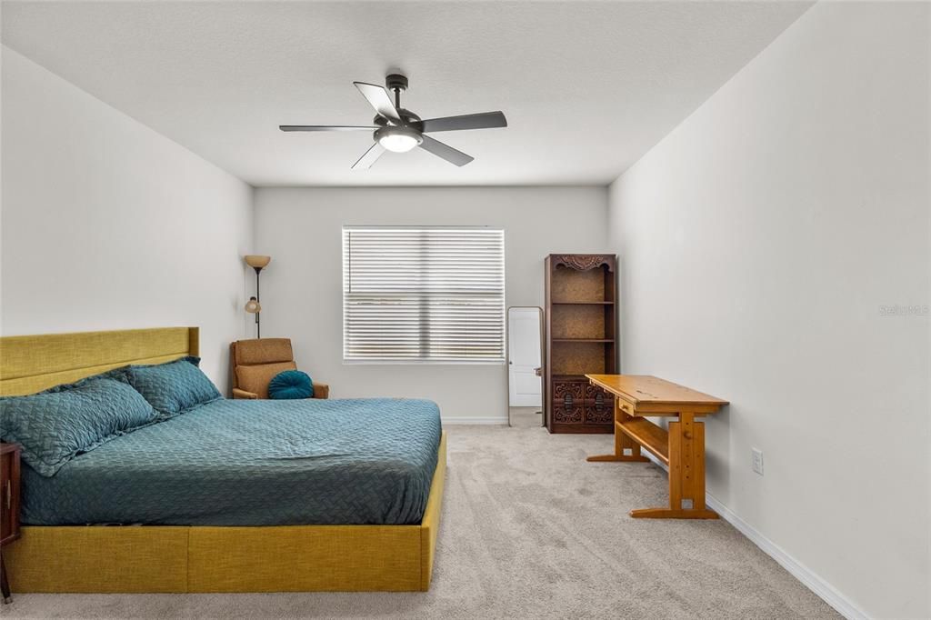 For Sale: $315,000 (3 beds, 2 baths, 1671 Square Feet)