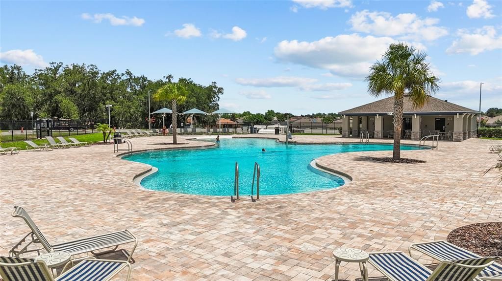 For Sale: $315,000 (3 beds, 2 baths, 1671 Square Feet)