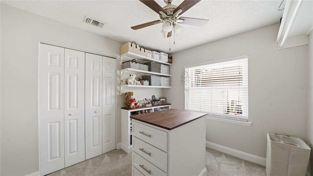 For Sale: $499,000 (3 beds, 2 baths, 1095 Square Feet)