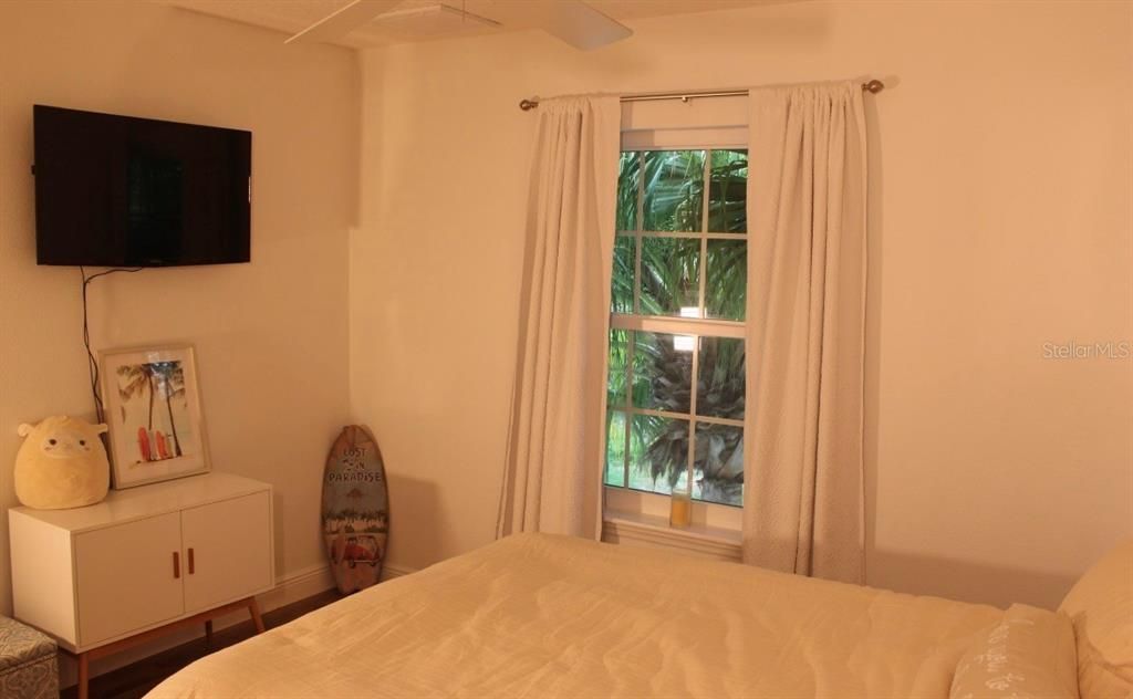 En Venta: $845,000 (4 camas, 3 baños, 3169 Pies cuadrados)