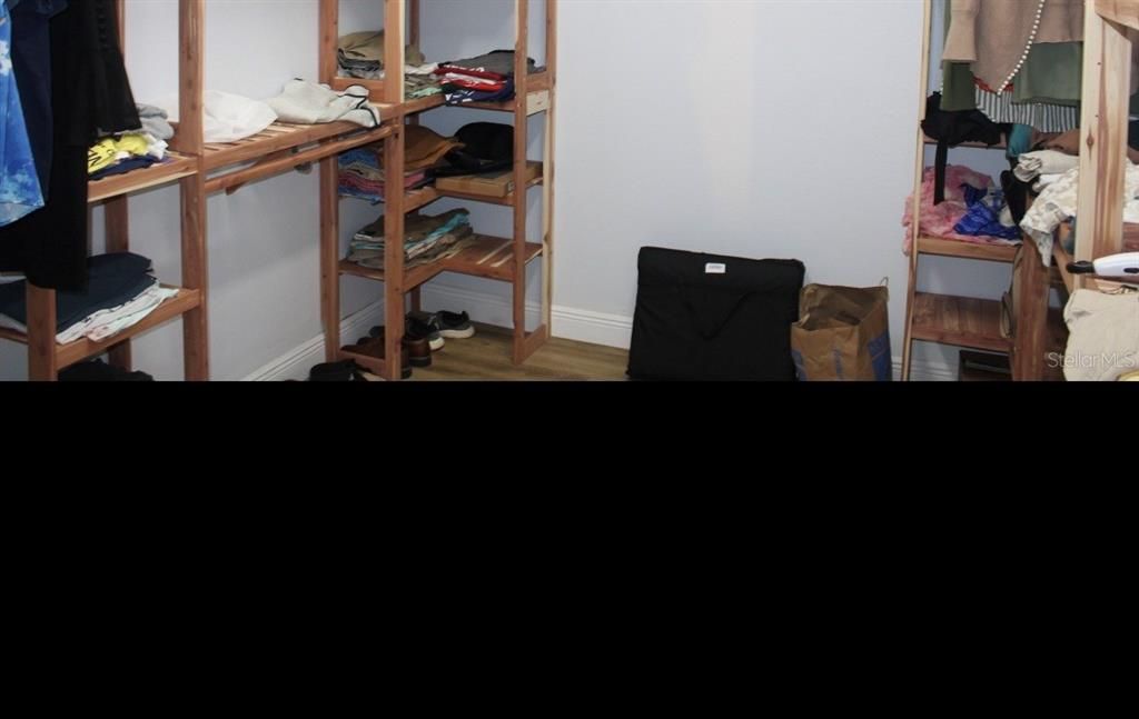 En Venta: $845,000 (4 camas, 3 baños, 3169 Pies cuadrados)