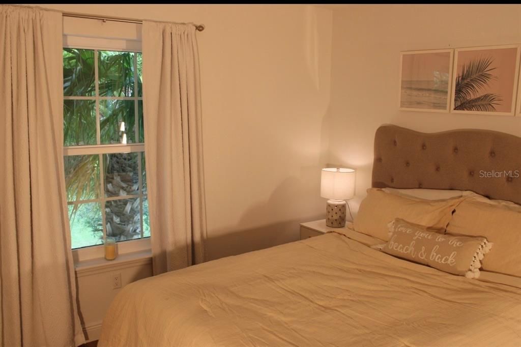 En Venta: $845,000 (4 camas, 3 baños, 3169 Pies cuadrados)