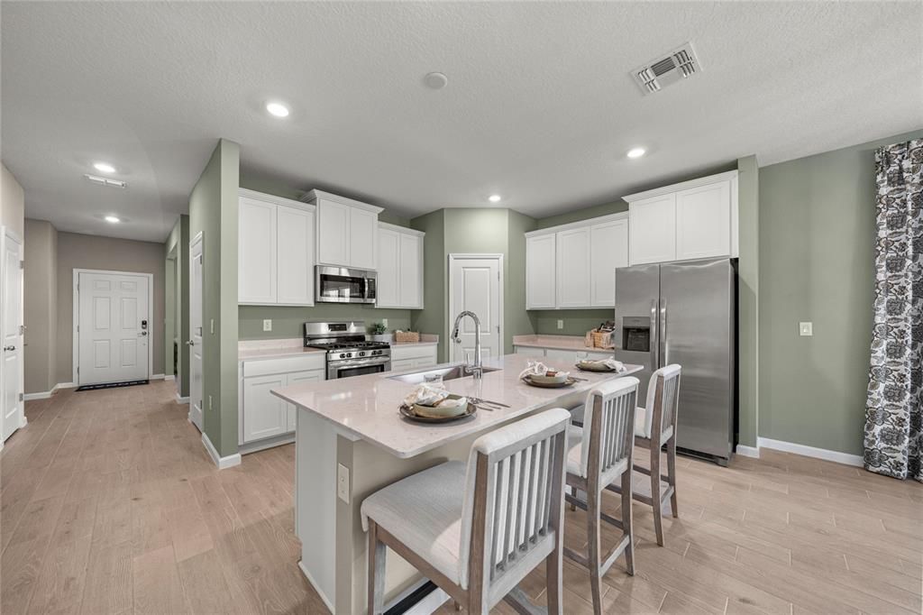 For Sale: $356,985 (3 beds, 2 baths, 2106 Square Feet)