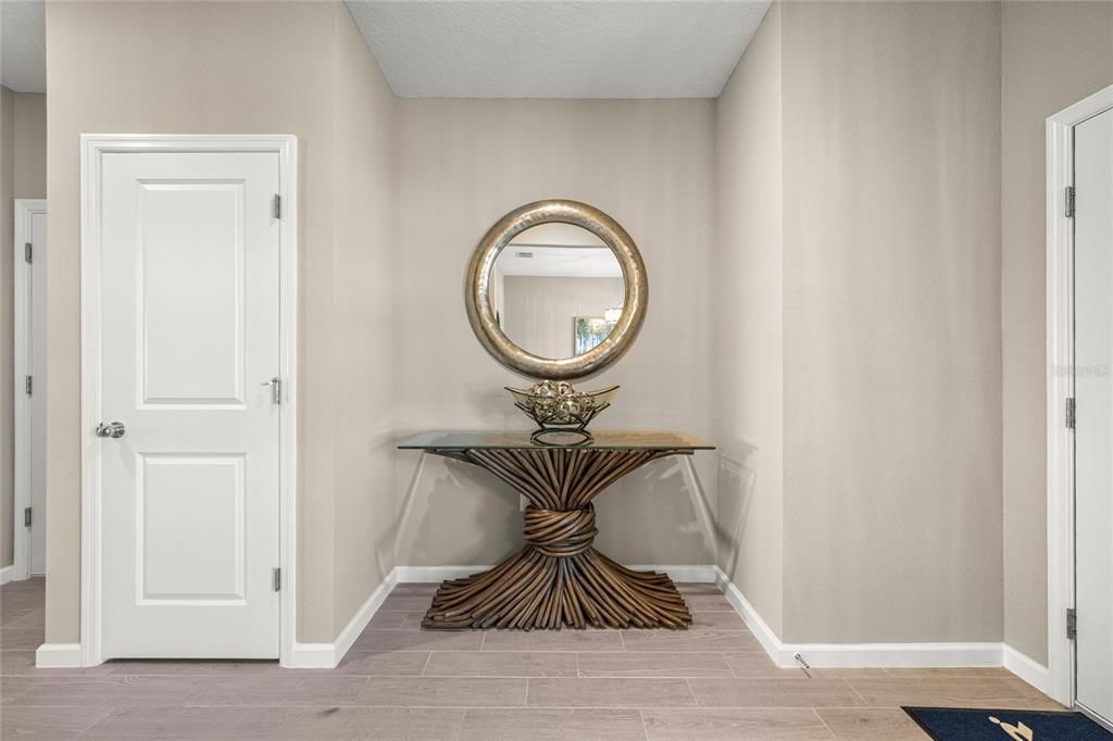 For Sale: $356,985 (3 beds, 2 baths, 2106 Square Feet)