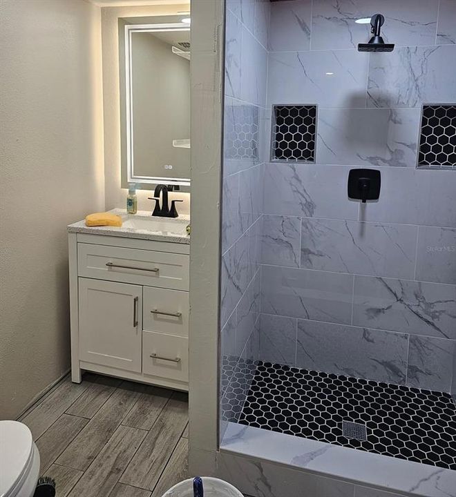 For Rent: $1,150 (1 beds, 1 baths, 500 Square Feet)