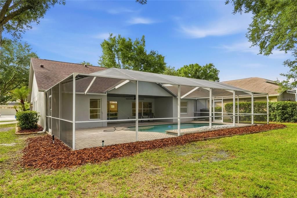 En Venta: $559,000 (4 camas, 2 baños, 2070 Pies cuadrados)
