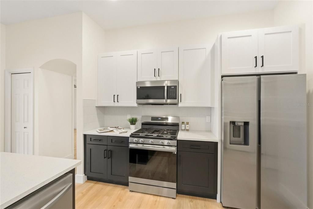 En Venta: $559,000 (4 camas, 2 baños, 2070 Pies cuadrados)