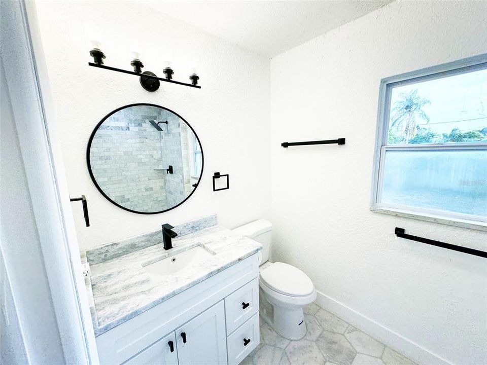 For Rent: $4,495 (4 beds, 2 baths, 1973 Square Feet)