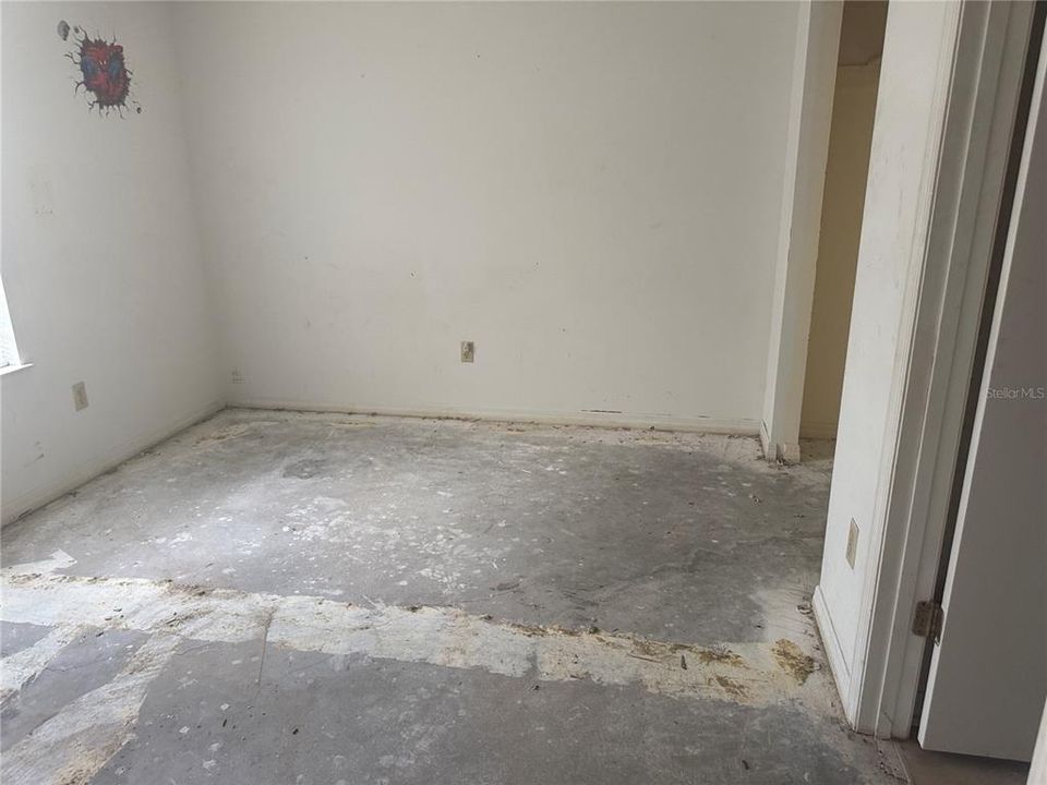 En Venta: $174,500 (2 camas, 2 baños, 810 Pies cuadrados)