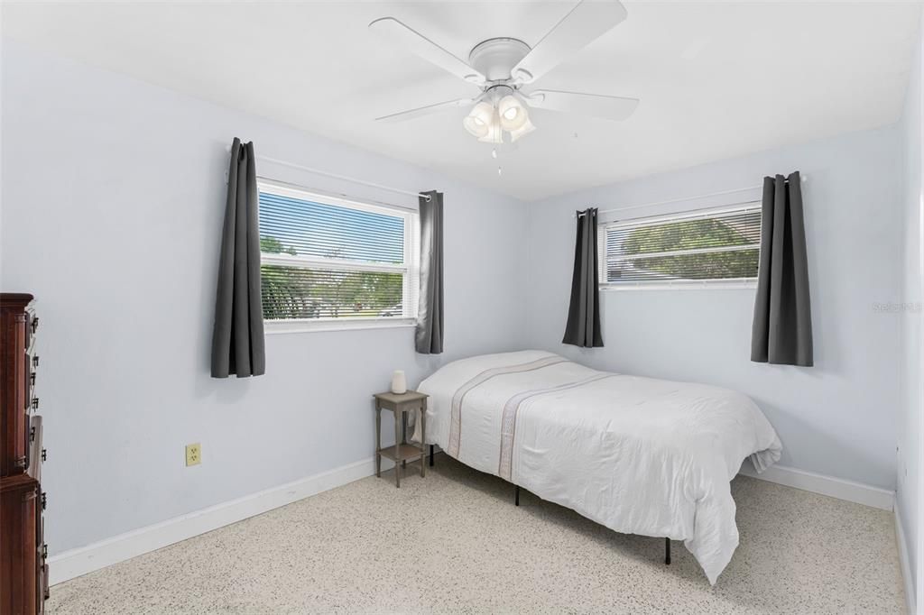 For Sale: $349,900 (5 beds, 3 baths, 1795 Square Feet)