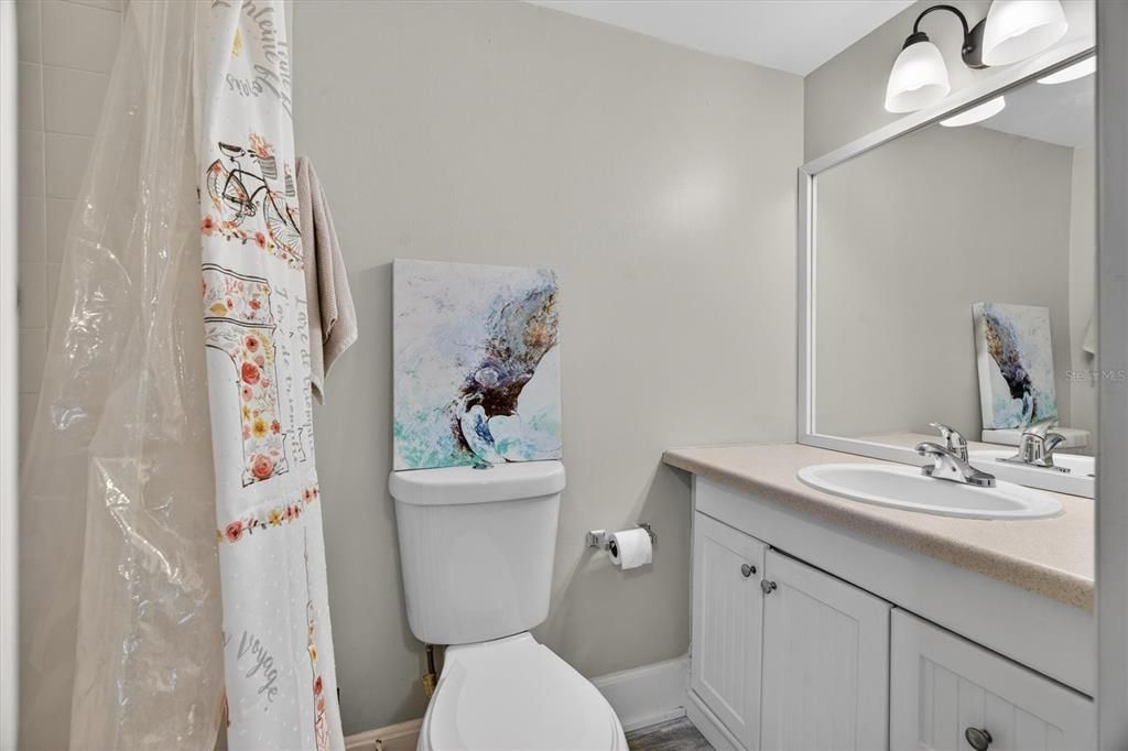 For Sale: $535,000 (4 beds, 2 baths, 1739 Square Feet)