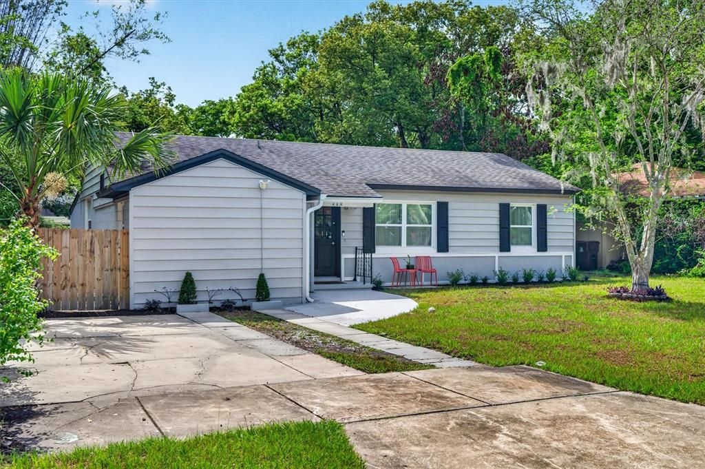 For Sale: $535,000 (4 beds, 2 baths, 1739 Square Feet)