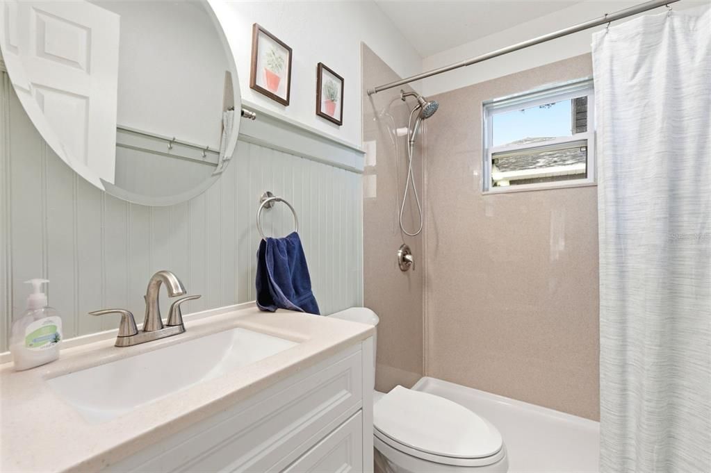 For Sale: $339,999 (3 beds, 2 baths, 1423 Square Feet)