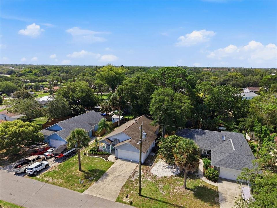 For Sale: $339,999 (3 beds, 2 baths, 1423 Square Feet)