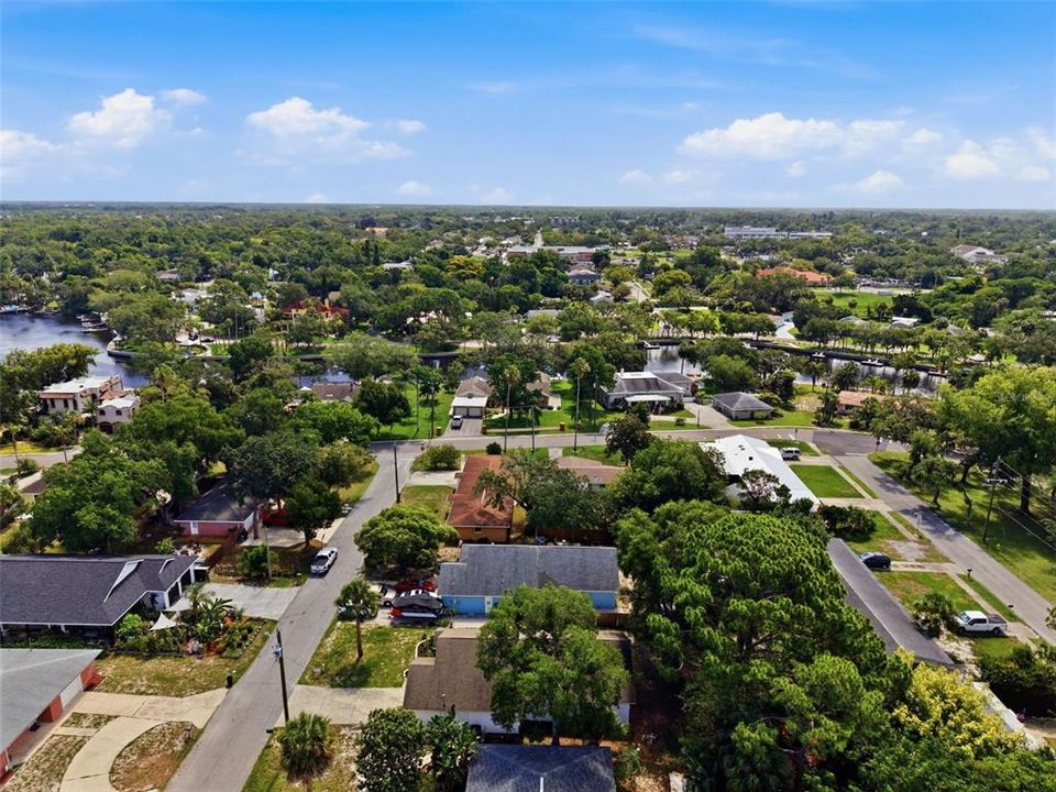 For Sale: $339,999 (3 beds, 2 baths, 1423 Square Feet)
