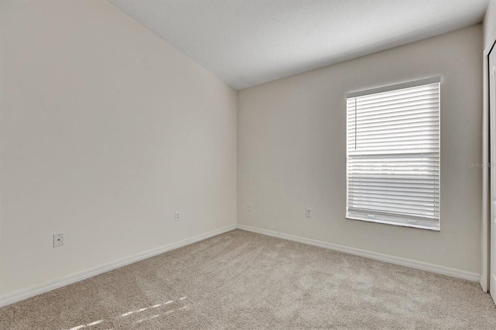 For Sale: $340,000 (4 beds, 2 baths, 1995 Square Feet)