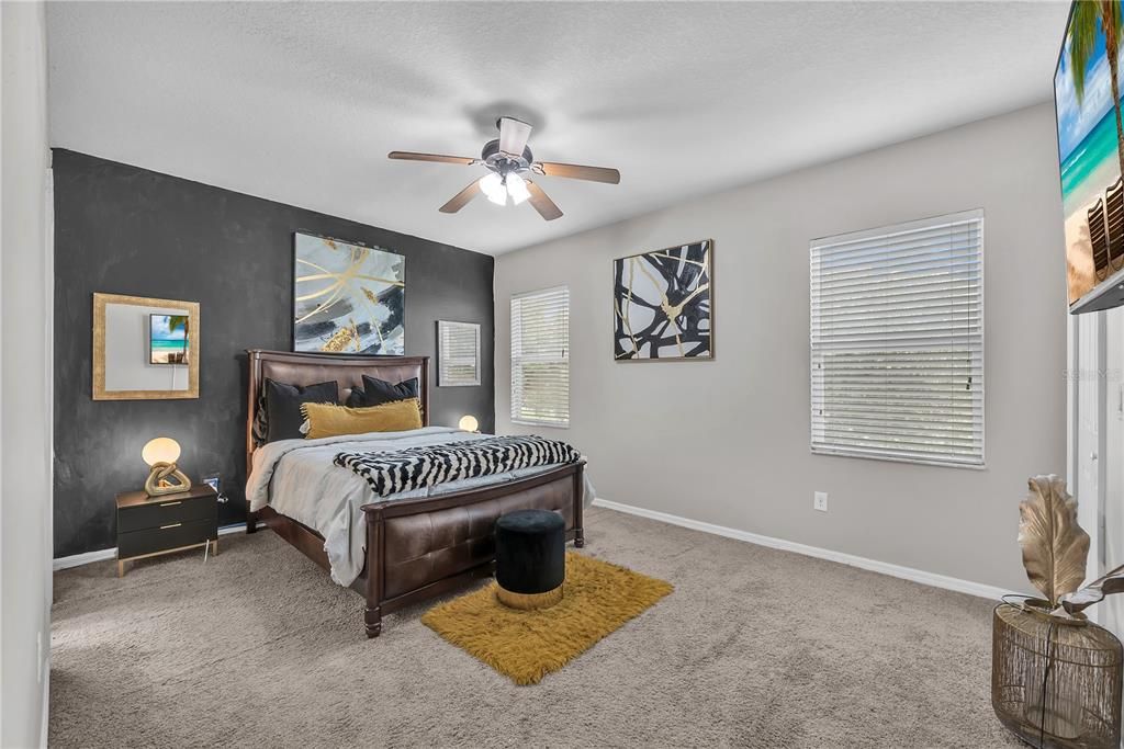 For Sale: $249,000 (3 beds, 2 baths, 1375 Square Feet)