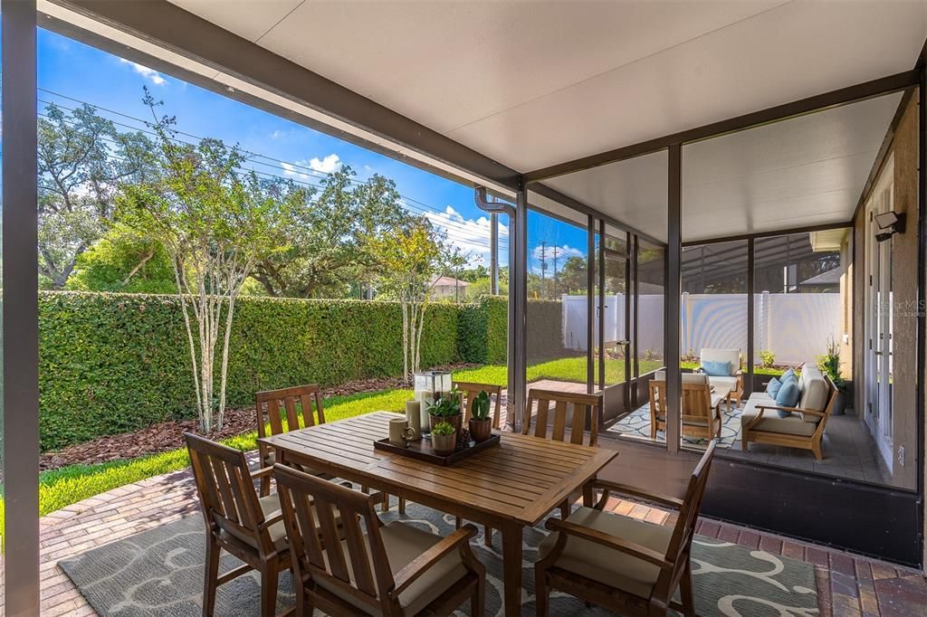 For Sale: $520,000 (3 beds, 2 baths, 1558 Square Feet)
