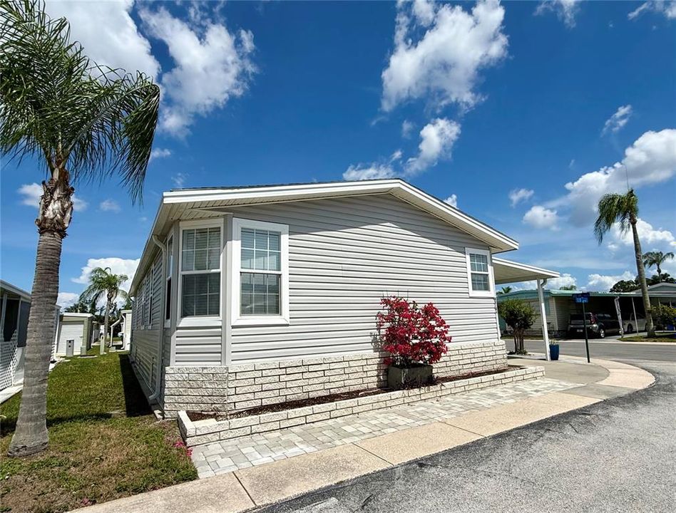 Activo con contrato: $259,000 (2 camas, 2 baños, 1443 Pies cuadrados)