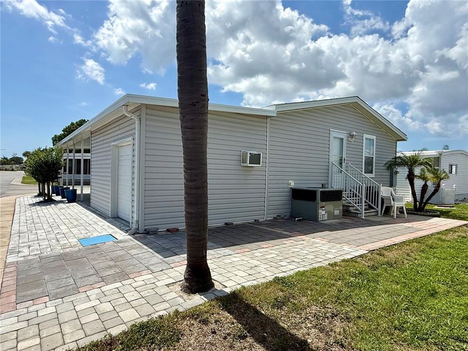 Activo con contrato: $259,000 (2 camas, 2 baños, 1443 Pies cuadrados)
