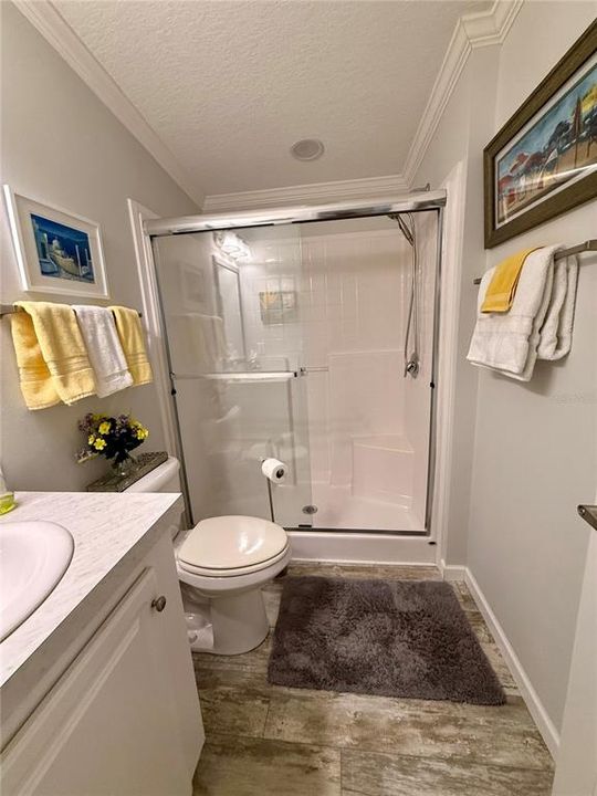Activo con contrato: $259,000 (2 camas, 2 baños, 1443 Pies cuadrados)