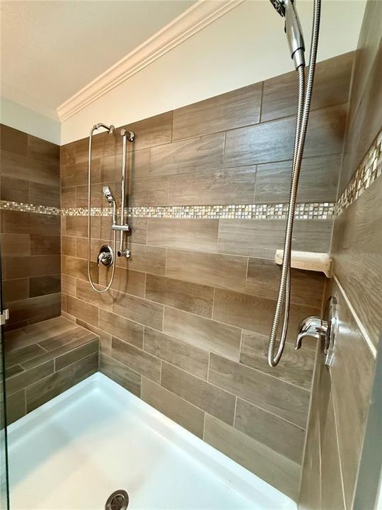 Activo con contrato: $259,000 (2 camas, 2 baños, 1443 Pies cuadrados)