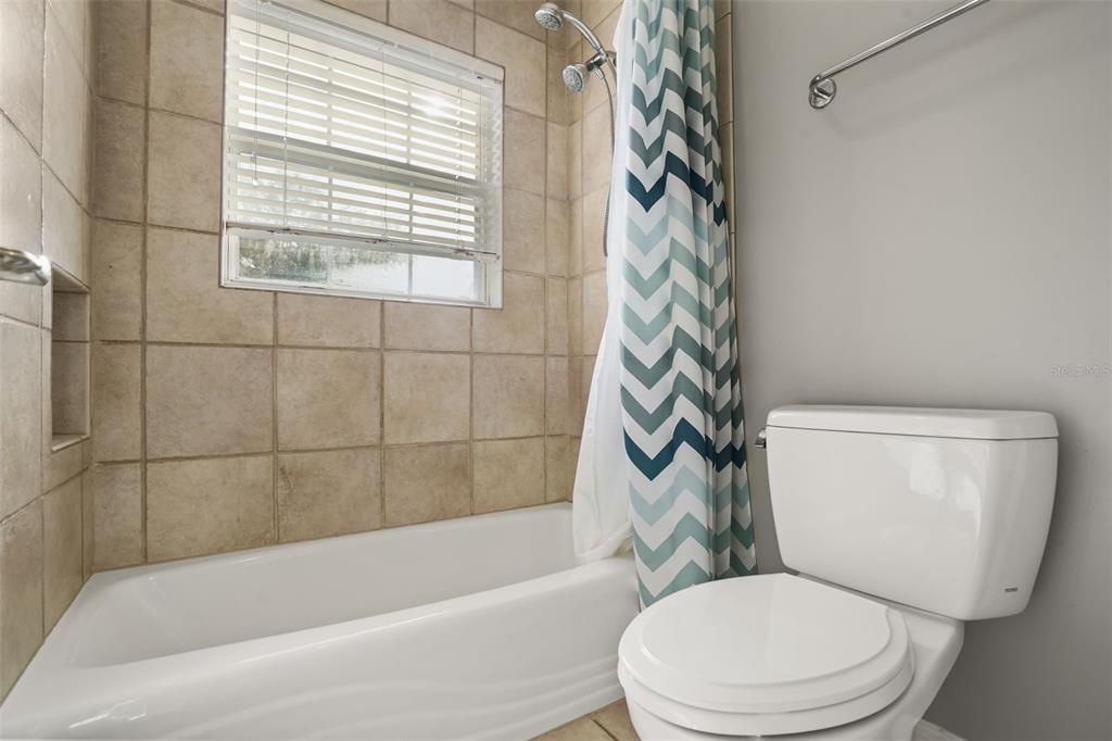 For Sale: $3,100,000 (6 beds, 4 baths, 5355 Square Feet)