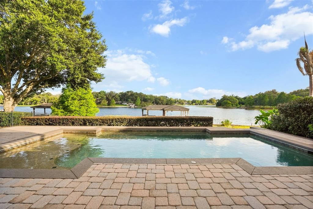 For Sale: $3,100,000 (6 beds, 4 baths, 5355 Square Feet)