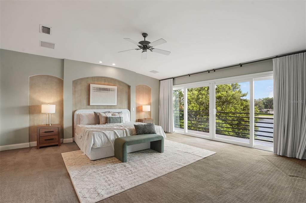 For Sale: $3,100,000 (6 beds, 4 baths, 5355 Square Feet)