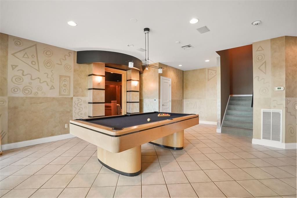 For Sale: $3,100,000 (6 beds, 4 baths, 5355 Square Feet)