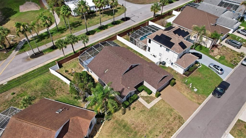 En Venta: $387,000 (4 camas, 2 baños, 1502 Pies cuadrados)