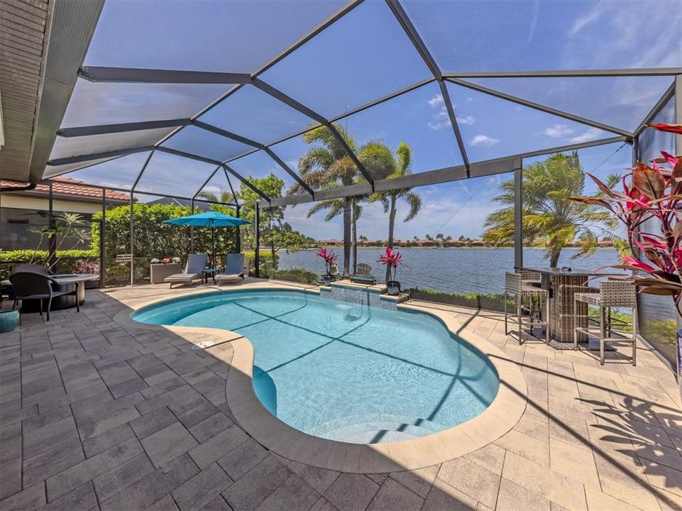 For Sale: $750,000 (3 beds, 2 baths, 1996 Square Feet)