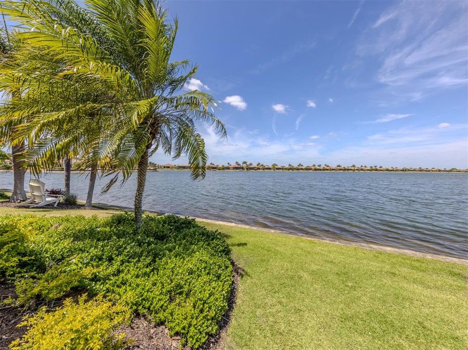 For Sale: $750,000 (3 beds, 2 baths, 1996 Square Feet)