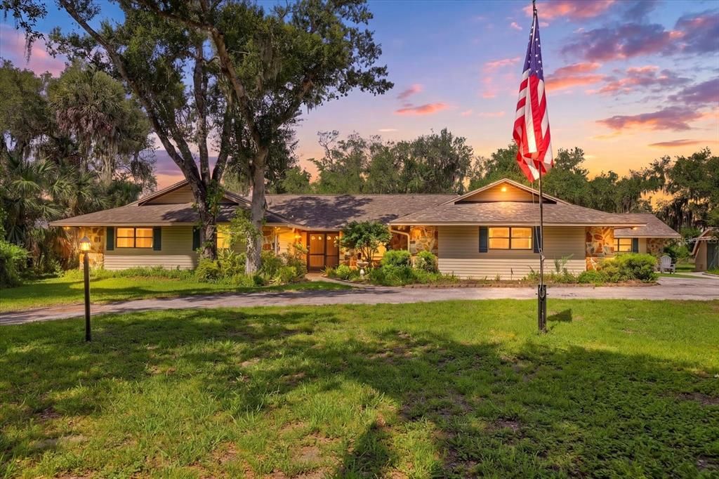 For Sale: $1,158,000 (4 beds, 3 baths, 3805 Square Feet)