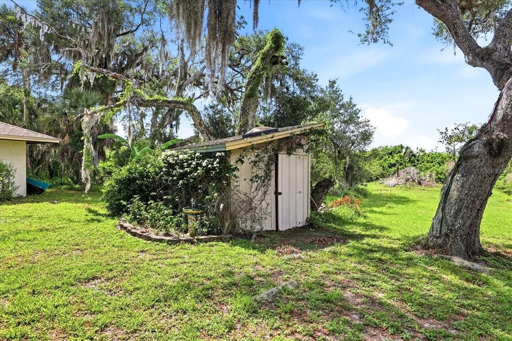 For Sale: $1,158,000 (4 beds, 3 baths, 3805 Square Feet)