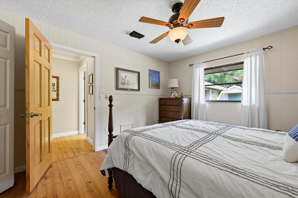 For Sale: $1,158,000 (4 beds, 3 baths, 3805 Square Feet)