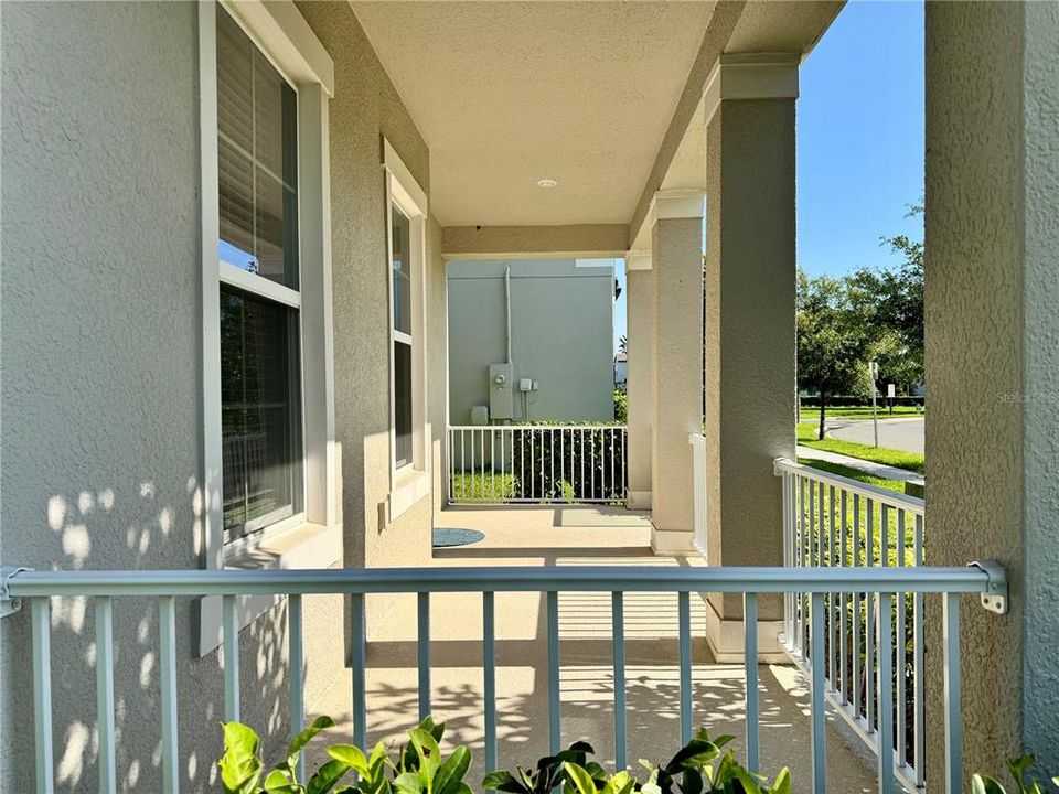 For Sale: $530,000 (3 beds, 2 baths, 2078 Square Feet)