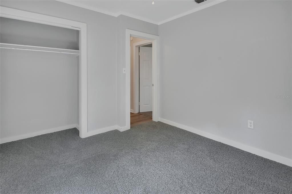 На продажу: $265,000 (2 спален, 1 ванн, 1011 Квадратных фут)