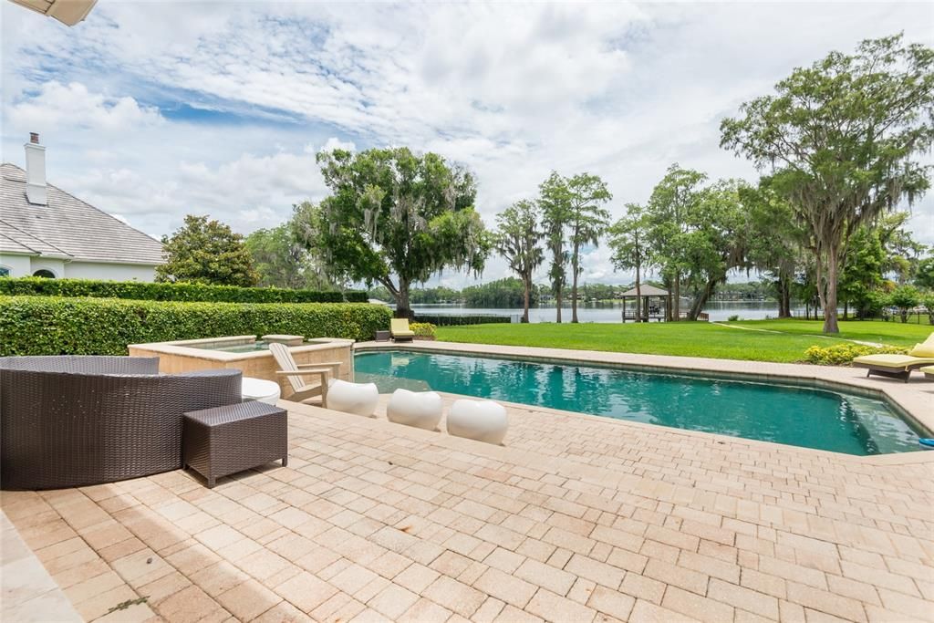 For Sale: $3,000,000 (5 beds, 3 baths, 5446 Square Feet)
