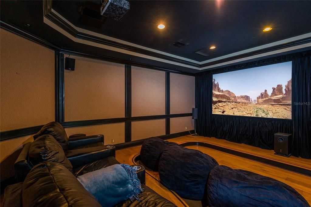For Sale: $3,000,000 (5 beds, 3 baths, 5446 Square Feet)